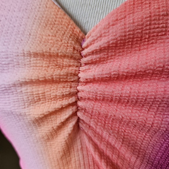 Vintage Y2K Wild Cat Ombre Ruched V Neck Cap Sleeve Lettuce Hem Top Womens L - Picture 4 of 8